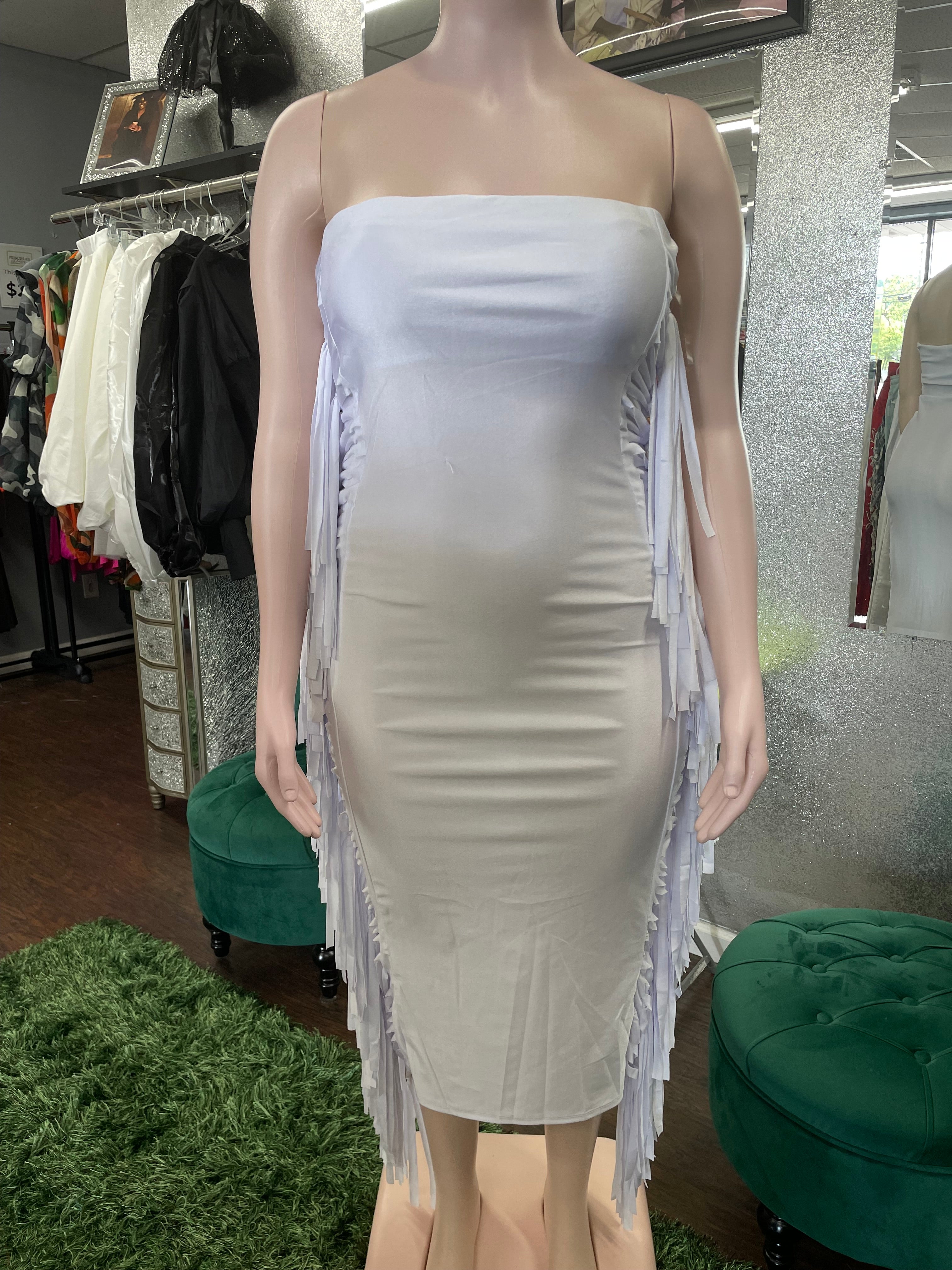 FRINGE STRAPLESS DRESS PRISCILLA'S PLUS SIZE BOUTIQUE FRINGE STRAPLESS DRESS PRISCILLA'S PLUS SIZE BOUTIQUE